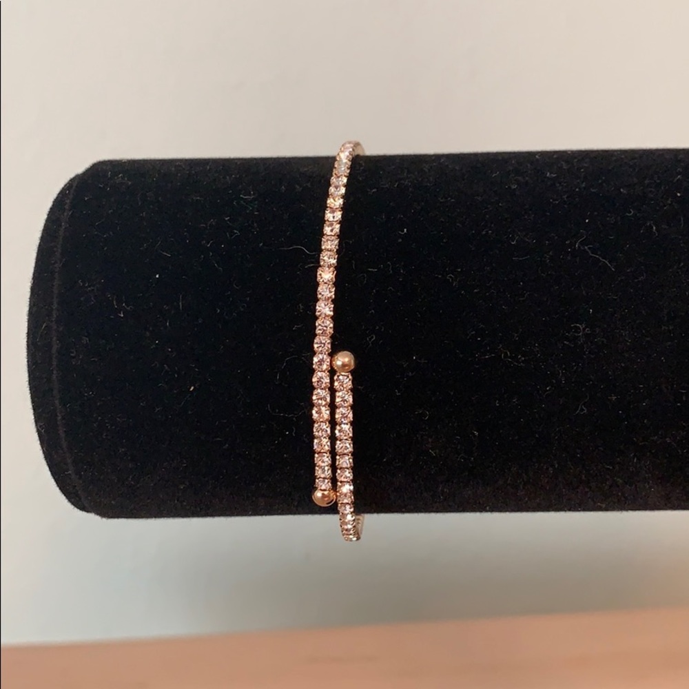 NWOT Faux Diamond Bracelet